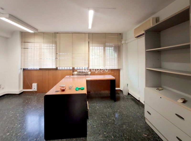 Foto 472afbfc-309b-4c85-93fc-ecd2652ff4c0. Local comercial a Mariola Lleida