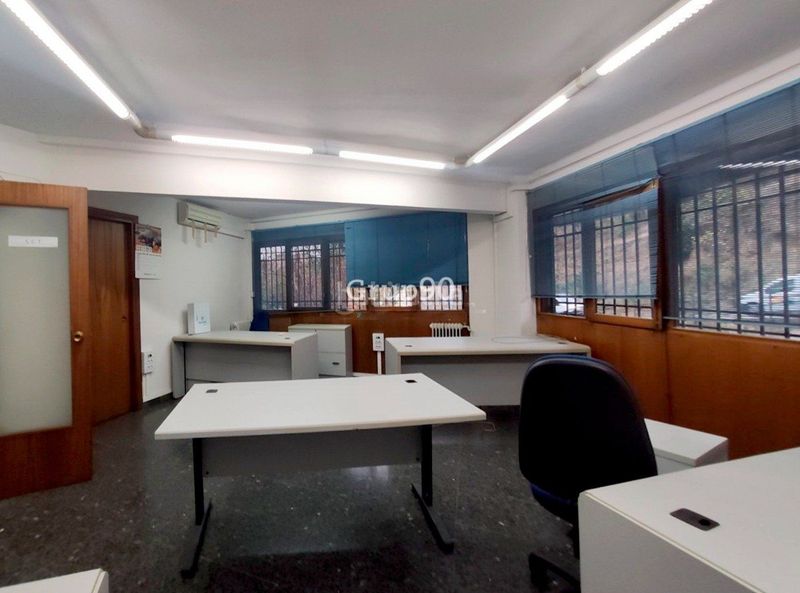Foto 4dae4095-b1e1-456e-af6b-57e379340700. Local comercial a Mariola Lleida