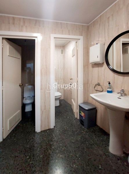 Foto 58ed5edb-4b4c-4f04-b953-4d17bde3f543. Local comercial a Mariola Lleida