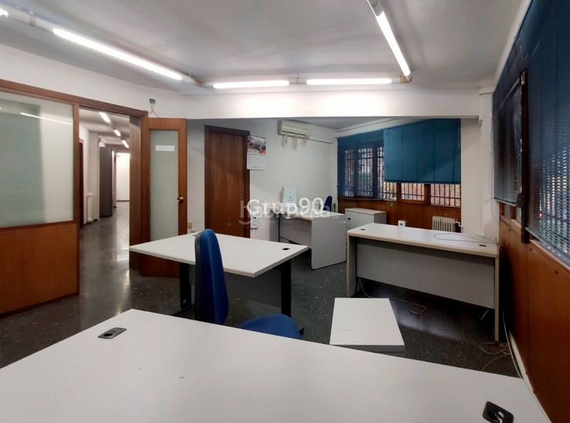 Foto 7d7c2022-23d0-43a8-a8b9-4b00c8dc03d2. Local comercial a Mariola Lleida