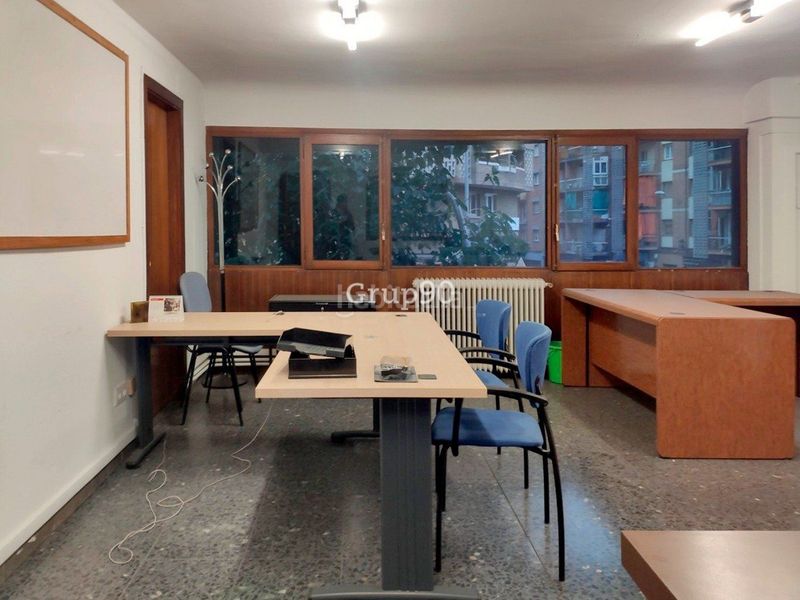 Foto c44d6534-ba50-4d02-8579-f30e049f9187. Local comercial a Mariola Lleida