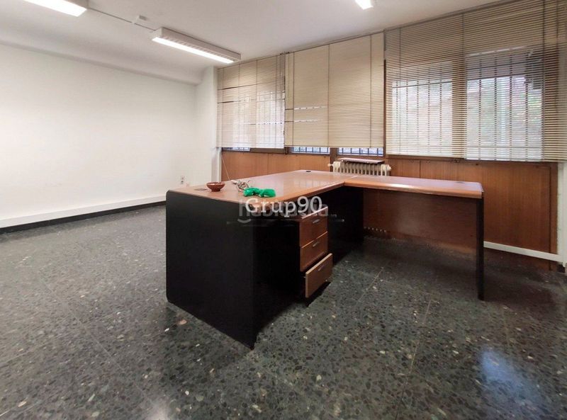 Foto c6418a16-3c2f-450e-9df9-08718d9557a7. Local comercial a Mariola Lleida