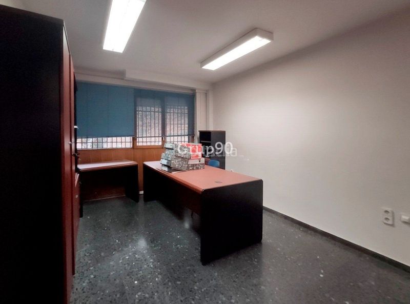 Foto d3389b9e-cc9d-4ed3-85c2-374ab971aadc. Local comercial a Mariola Lleida