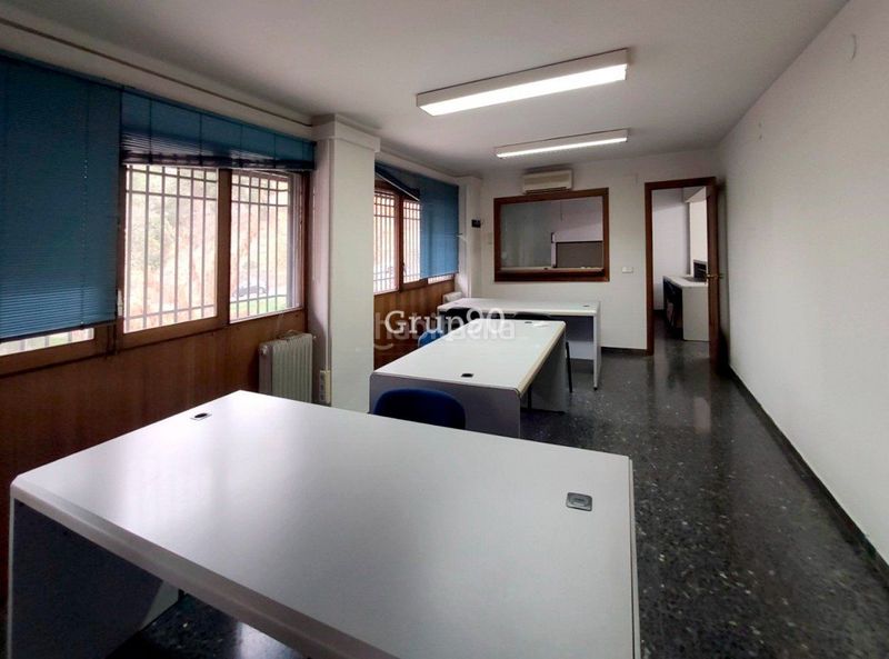 Foto d40dfac6-1777-4097-83b9-04afd57e377a. Local comercial a Mariola Lleida