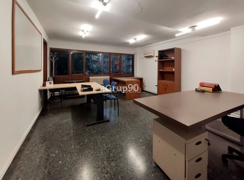Foto dbfbf9b3-7e3e-4041-a25f-77a4bbc0abdd. Local comercial a Mariola Lleida