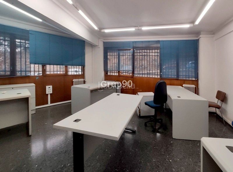 Foto e81aaa01-0445-43b5-b9fa-7bd0a25a7440. Local comercial a Mariola Lleida