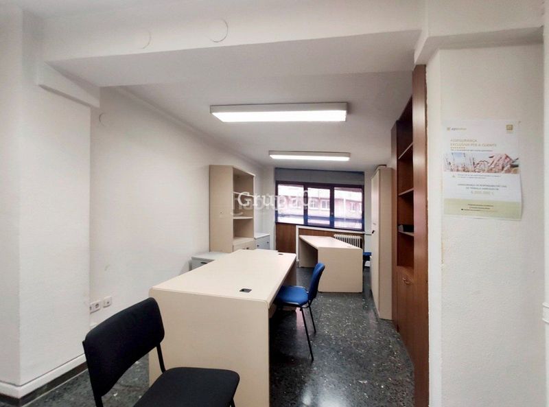 Foto fc0c7ebf-d79b-46da-989e-7e3c667ffc90. Local comercial a Mariola Lleida