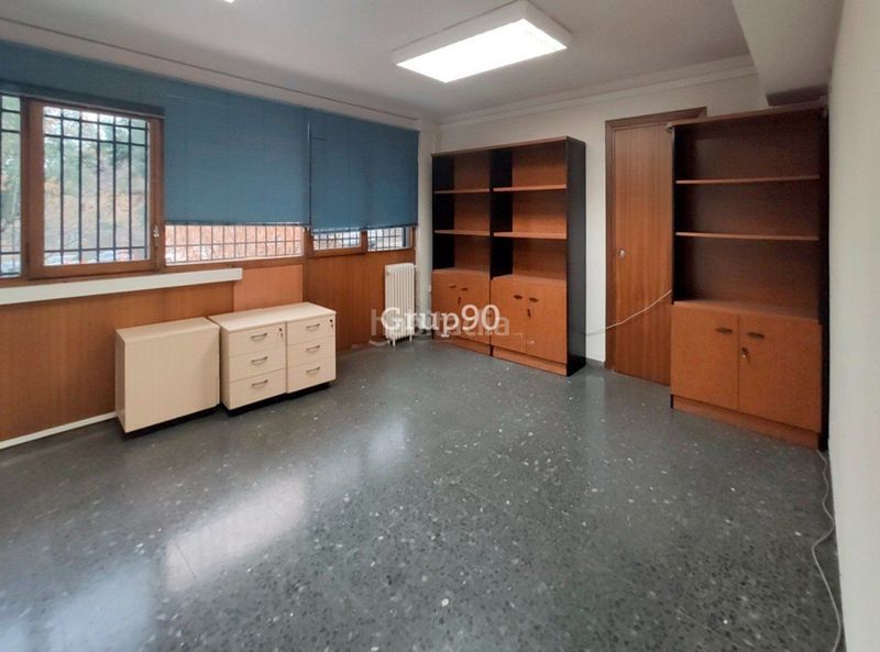 Foto fcd9f9ae-466d-447a-b27e-1016572d37bc. Local comercial a Mariola Lleida