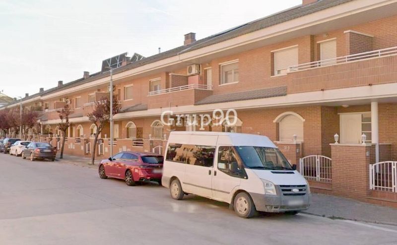 Foto 60a88b1b-31a4-48c7-a535-a786c69e2db2. Casa adosada bonita casa adosada si buscas tranquilidad, espacio y calidad de vida a pocos minutos de lleida esta casa en Puigverd de Lleida