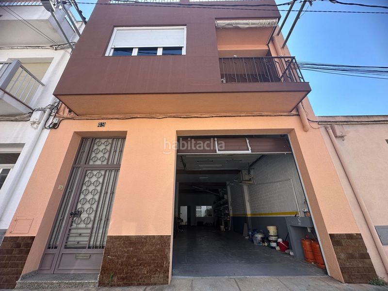 Foto f28f20df-5c2e-4ca8-bdf3-aa1017679148. Casa amb calefacció aparcament a Ulldecona