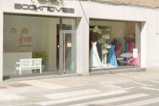 Traspàs Local Comercial  Calle republica del paraguay. Gran oportunidad de negocio en el corazón comercial de lleida