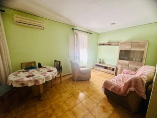 Piso en Aldea (L´). Céntrico piso para entrar a vivir en laldea
