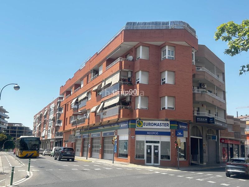 Foto 598f3af5-d73b-4db3-ac23-4892ca6ac0b7. Apartament amb calefacció a La Bordeta Lleida