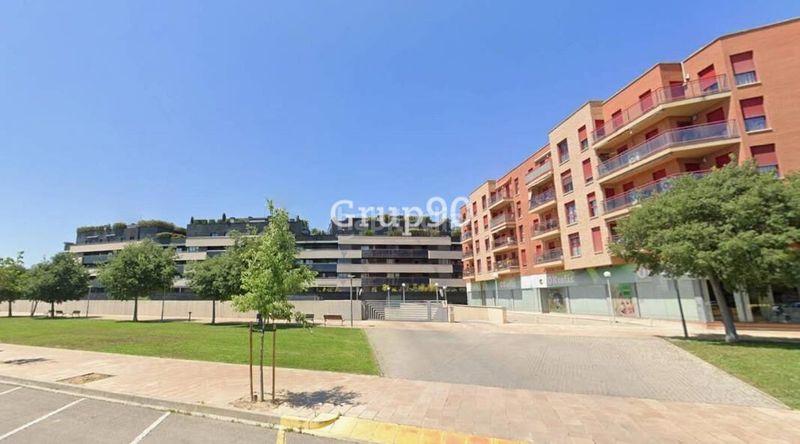 Foto 2db9cc7c-4dbd-46f9-bc59-27135a8ac88e. Aparcament cotxe a Cappont Lleida