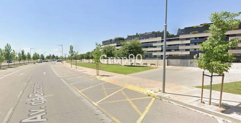 Foto 49793e5e-9e87-4871-a87b-aa0814b1bbc9. Aparcament cotxe a Cappont Lleida