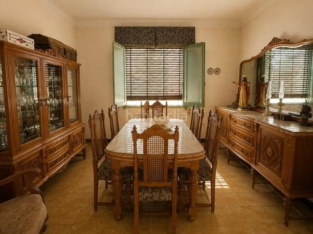 Foto c36be199-e239-4cce-b46d-fef35e1c10e6. Casa amb aparcament a Santa Bàrbara