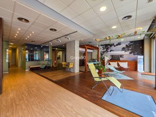 Geschäftsraum in Balàfia. Amplio local esquinero de 300 m2 en excelente estado en la nova