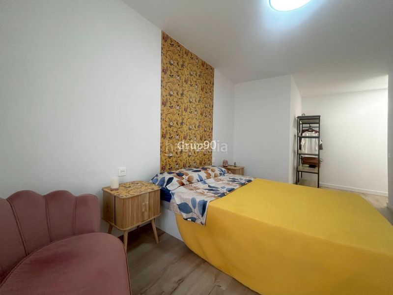 Foto 5a221f6e-bd38-4e28-b1b4-65d8ffa945d3. Planta baixa amb calefacció aparcament piscina a Lleida