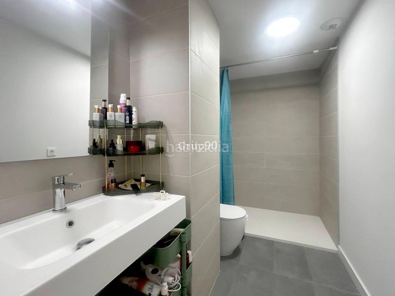 Foto d6db720a-844d-4b88-888c-e98e7218e80e. Planta baixa amb calefacció aparcament piscina a Lleida