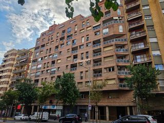 Dúplex a Príncep de Viana-Clot-Xalets Humbert Torres. Amplio dúplex de 3 habitaciones listo para entrar a vivir!
