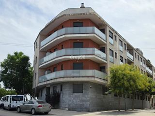 Apartament a Alcarràs. Acogedora planta baja en alcarràs!