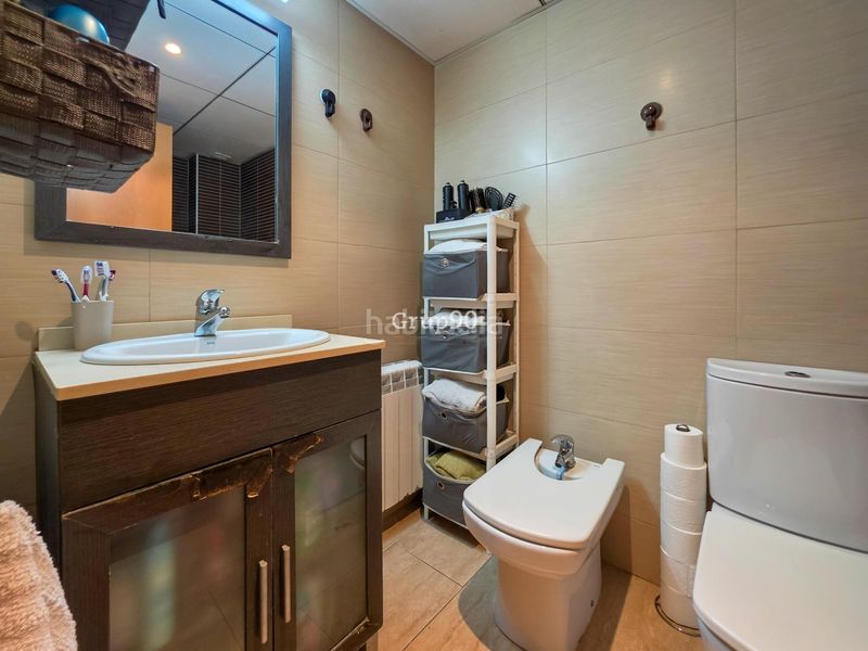 Foto ac0ab3da-9c75-42ee-91e1-f6fe45eb74f2. Apartament amb calefacció a Alcarràs