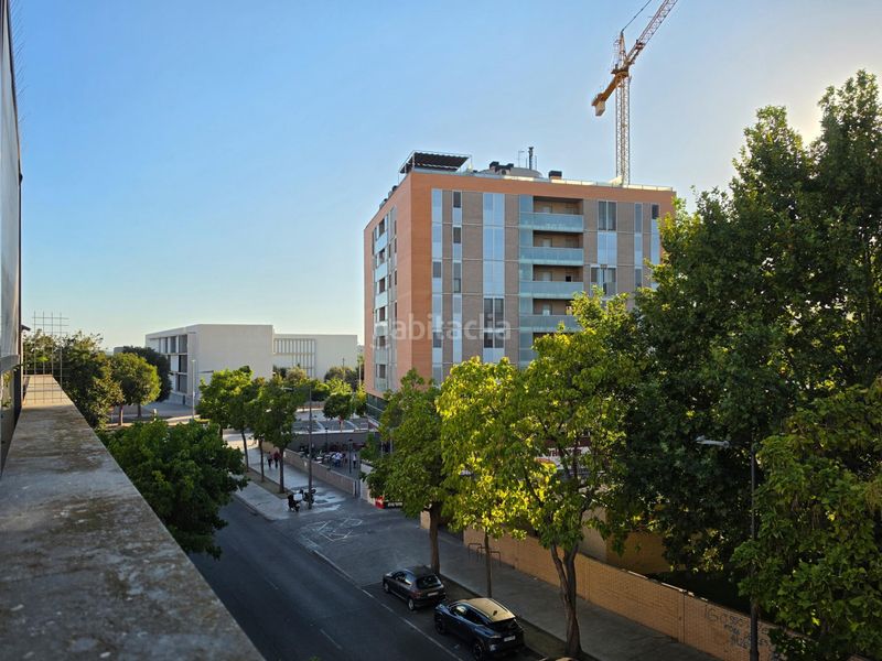 Foto d376856b-3584-4bf3-b237-6e83e36be302. Àtic amb calefacció aparcament a Cappont Lleida