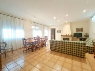 Etagenwohnung in LES GARRIGUES