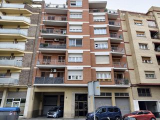 184.300 € — Piso en Instituts-Universitat