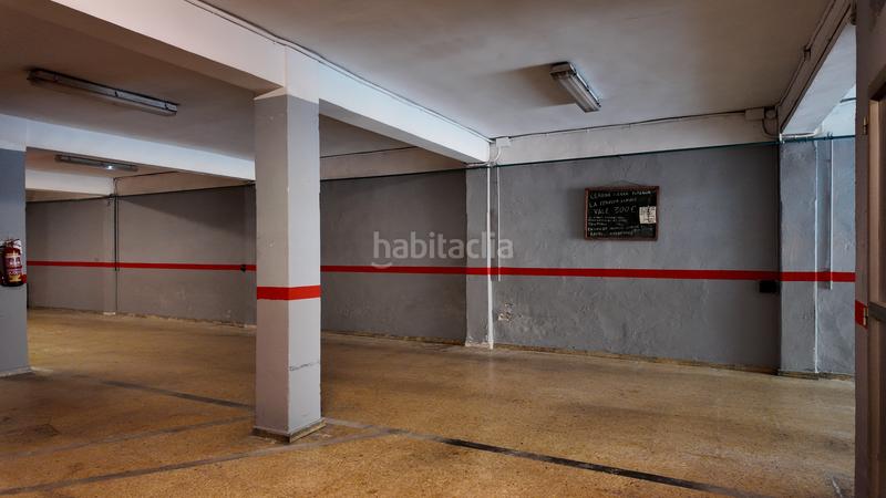 Foto d2b47ada-8db5-4640-9ce0-5a67a110e8d0. Local comercial a Plaza Donoso Cortés - Avenida Magdalena Castellón de la Plana