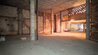 Local commercial  Carrer de pelayo. Vendemos, extenso local 379m2 ampliable con doble altura -zona h