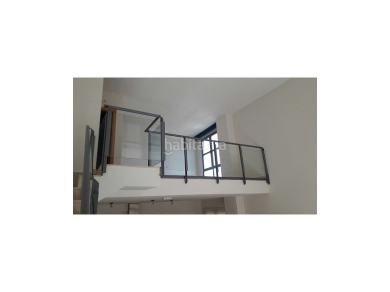 Foto 50e8582a-cb85-4f55-87f4-03f9198eb98c. Loft amb aparcament a Rejas Madrid