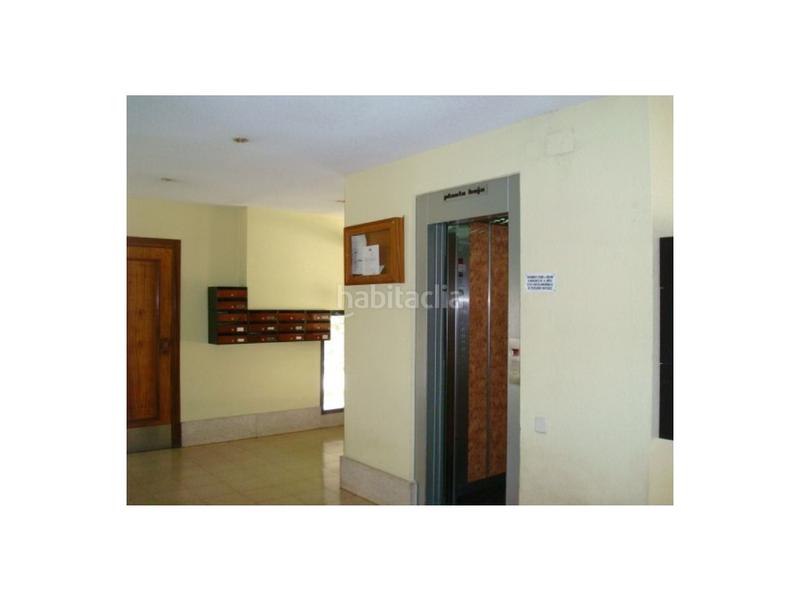 Foto 271d8a9e-ed0d-4819-9b02-ae67d37e559c. Flat in calle de arroyo de Fontarrón 245 in Fontarrón Madrid