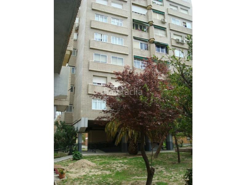 Foto 856a8f5d-cb6c-47ed-b450-86522650aa17. Flat in calle de arroyo de Fontarrón 245 in Fontarrón Madrid