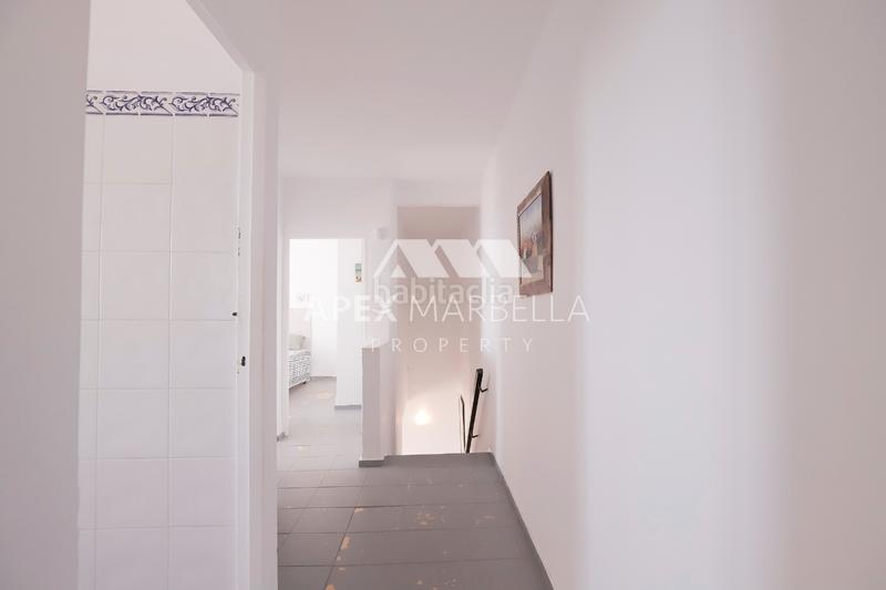 Foto 6da30821-cdc5-4193-93b7-1703d63ff09b. Casa aparellada a paseo mediterráneo 3 a la cala Mijas Mijas