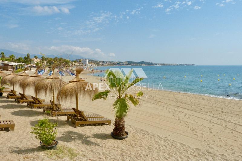 Foto 9e479310-94a7-4849-82b5-aef9991d7d41. Casa aparellada a paseo mediterráneo 3 a la cala Mijas Mijas