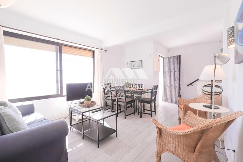 Foto e1dba9bd-fa96-42c5-a6ca-5be7ab6061c5. Casa aparellada a paseo mediterráneo 3 a la cala Mijas Mijas