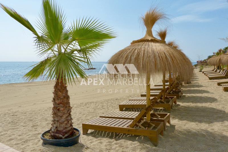 Foto f9f39ec1-9e17-4ceb-9481-70effb47384a. Casa aparellada a paseo mediterráneo 3 a la cala Mijas Mijas