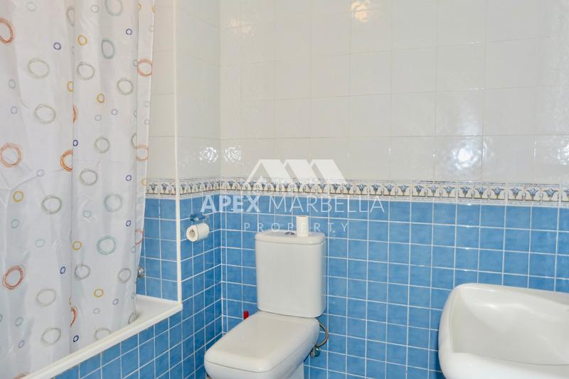 Foto 5932c3b4-6931-47a1-ae8d-b98a565cf8b1. Flat in calle tramo de unión 6 in reserva de Marbella Marbella