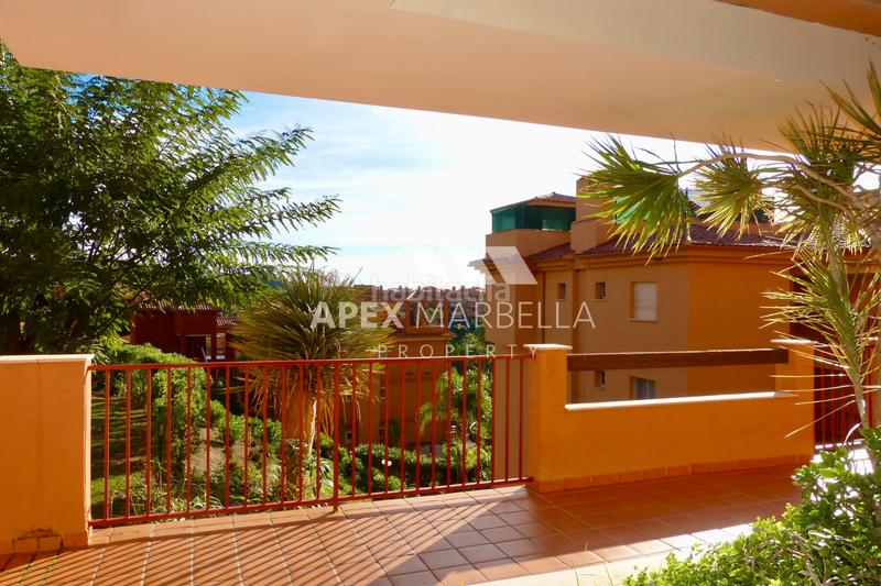 Foto 5c46ff7b-2df3-473b-b602-acac25a3102f. Flat in calle tramo de unión 6 in reserva de Marbella Marbella