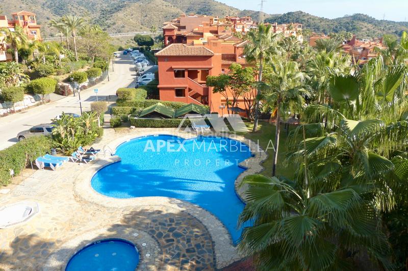 Foto 7639ce60-c05e-452e-90be-4c175ab1c8c0. Flat in calle tramo de unión 6 in reserva de Marbella Marbella