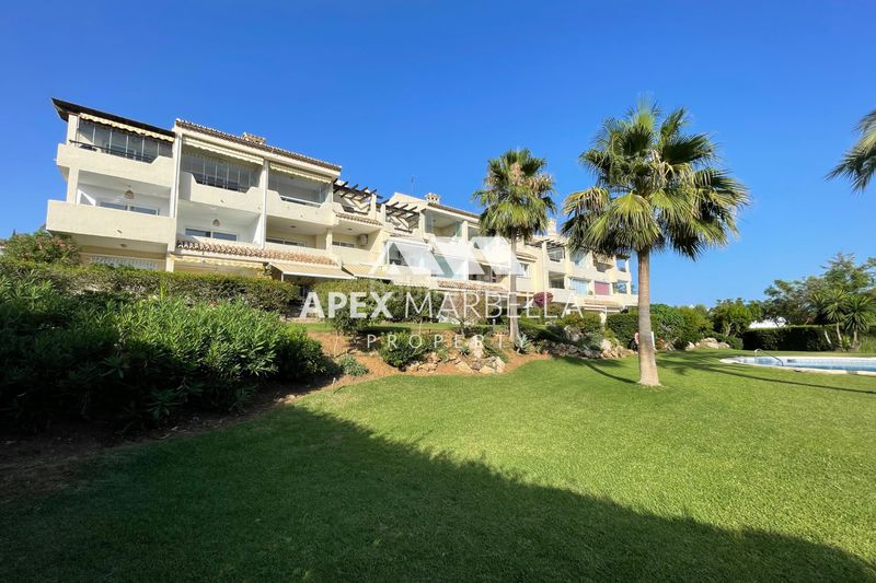 Foto c42a474e-ec45-4e84-9c46-f9af883a0942. Apartament a avenida benajarafe 10 a reserva de Marbella Marbella