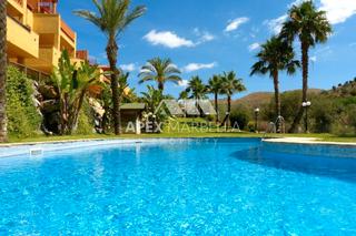 Apartament a Calle tramo de unión 6. Atico en venta. en la reserva de marbella