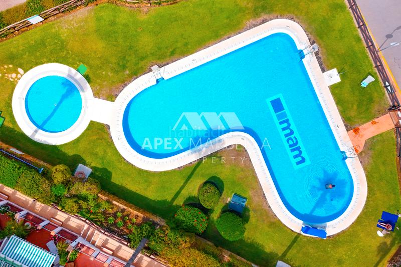 Foto 3db7de1e-5523-43a2-a6f3-162d2150feed. Maison jumelée dans calle fresno 1 dans Cabopino - Artola Marbella