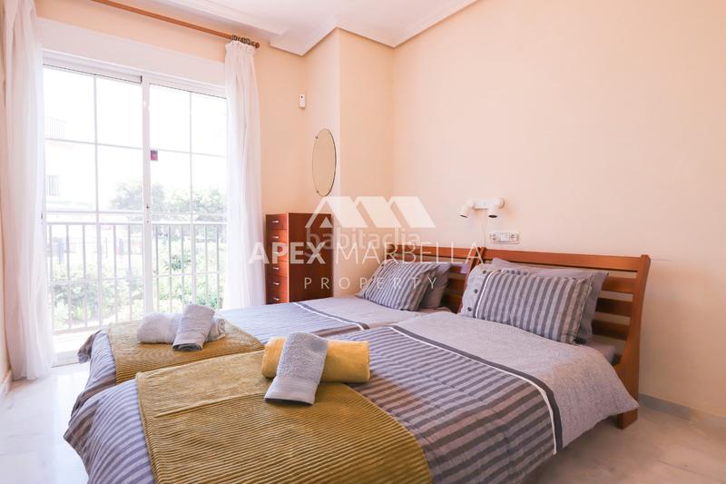 Foto cdf69103-b580-47a2-acc3-09d9812300d8. Maison jumelée dans calle fresno 1 dans Cabopino - Artola Marbella