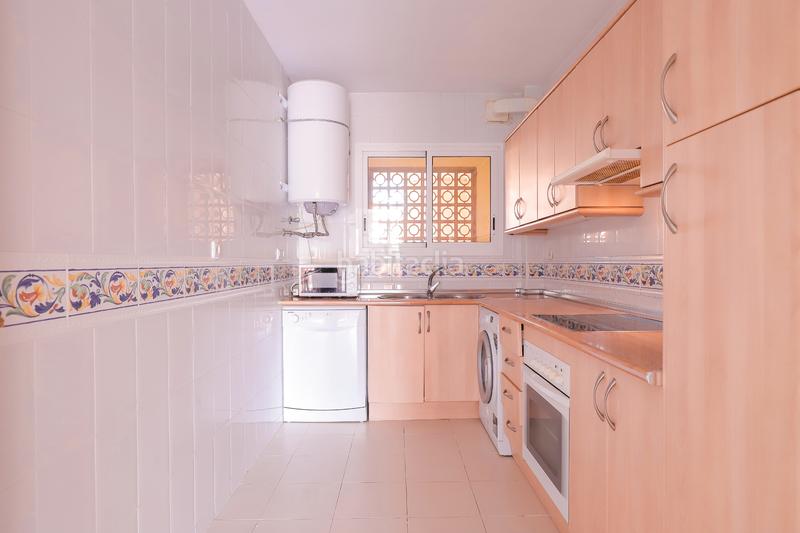 Foto 24dd3c64-320a-480c-84d7-4ce85fbbec01. Dachwohnung in avenida la reserva de Marbella 23 in Marbella