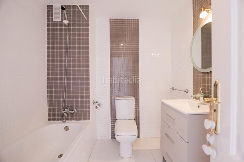 Foto a2b2a85e-1f8f-42e8-8f80-896c78839ff3. Dachwohnung in avenida la reserva de Marbella 23 in Marbella