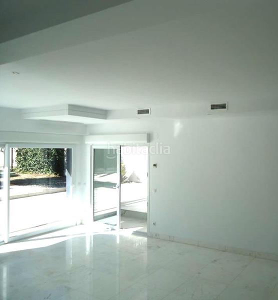 Foto 529d0116-5b31-446c-8c2e-8f2af820c9c9. Xalet amb piscina a urbanización La Moraleja La Moraleja