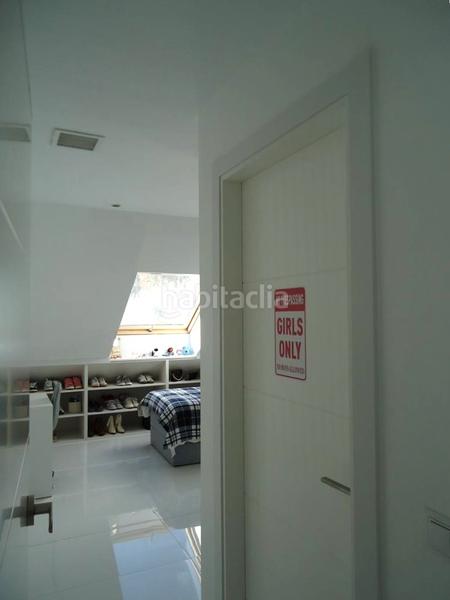 Foto 9c9b791c-edcf-4681-9133-1ff259e2f92d. Xalet amb piscina a urbanización La Moraleja La Moraleja