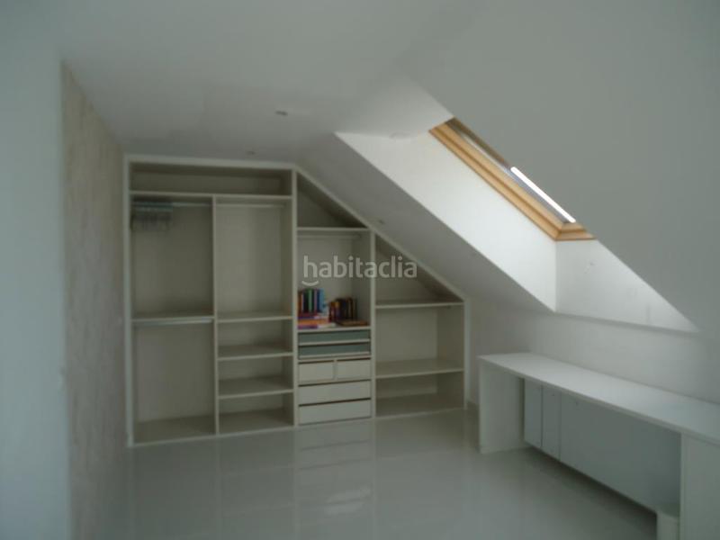 Foto c10f547e-b9fc-404e-8e2f-7364e20ff90d. Xalet amb piscina a urbanización La Moraleja La Moraleja